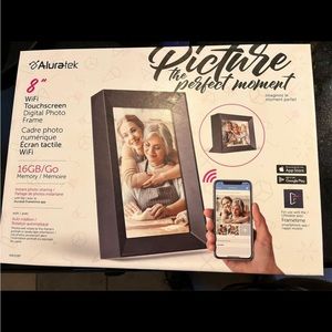 Aluratex 8” WiFi Touchscreen Digital Photo Frame